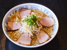 画像をギャラリービューアに読み込む, 中華そば 寿々女(すずめ)